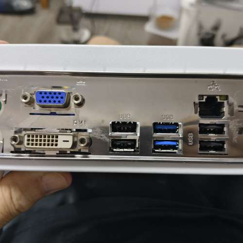 GA B75M-D2V