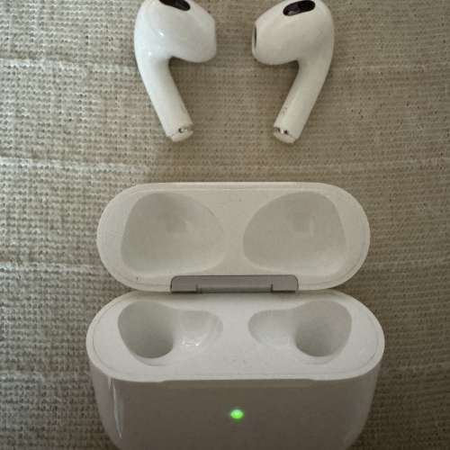 AirPods 3 with MagSafe