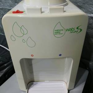 Watsons屈臣氏温熱迷你蒸溜水機