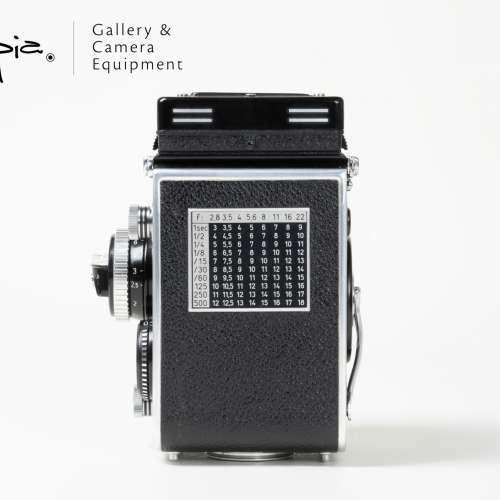 || Rolleiflex 2.8F - Planar 80mm F2.8 with extra accessories ||