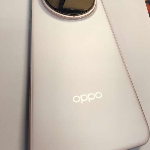 OPPO Find X8 Ultra 衛星通訊版，16GB RAM，1TB，晨曦微光色