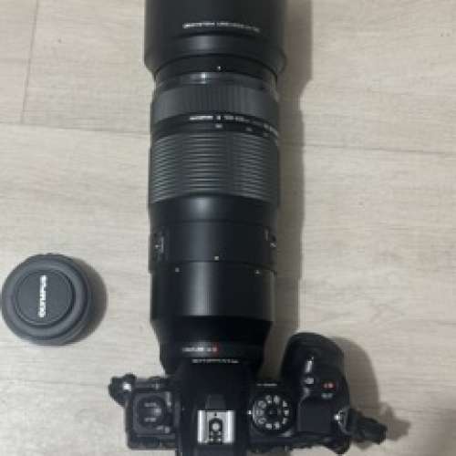 Olympus OM-1 + Olympus 100-400mm Lens + MC-14 1.4x Teleconverter