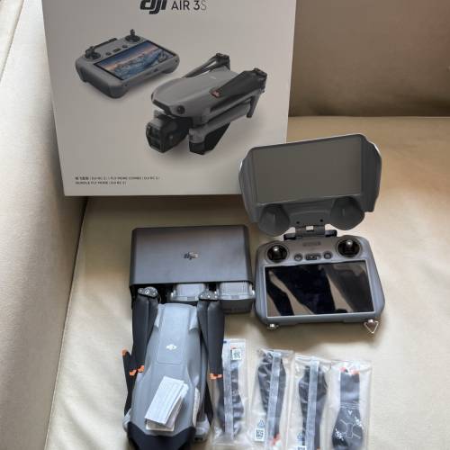 dji air3s