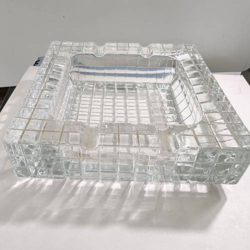 舊香港水晶煙灰缸