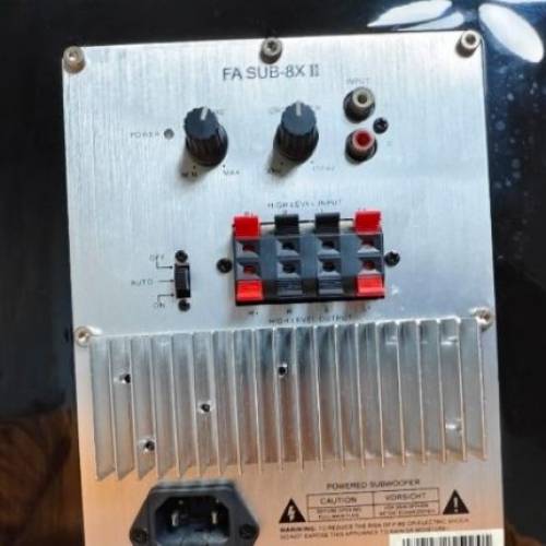 famous audio FA SUB8XII