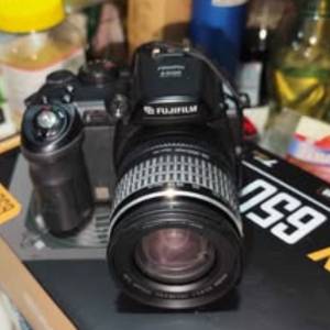 富士 Fujifilm FinePix S9000