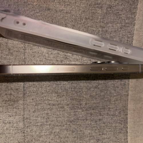 iPhone 15 Pro 128GB Natural Titanium 原色鈦金屬