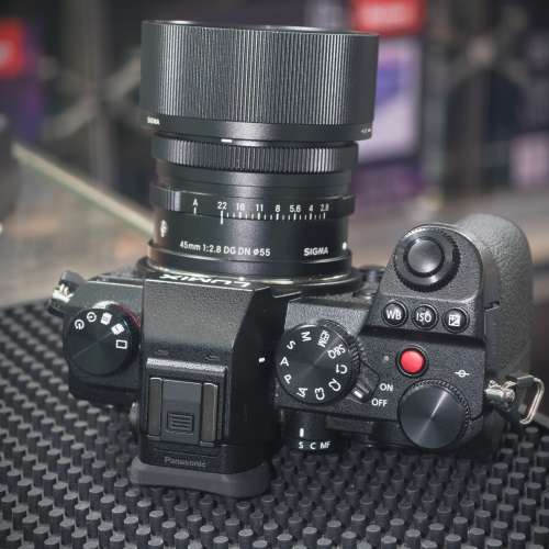 Panasonic S5 一代 + Sigma 45/2.8 L 功能正常 配件齊全