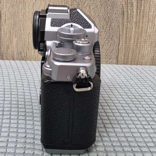 Nikon Zf Silver 銀色