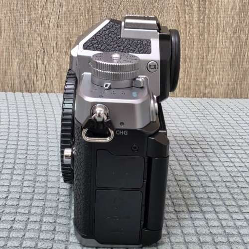 Nikon Zf Silver 銀色