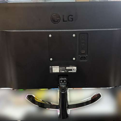 LG 27MU58-B 27吋 4K UHD 液晶顯示器
