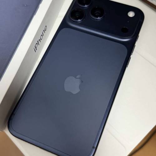 港行藍色iPhone 17 Pro Max 256GB連攝影套裝