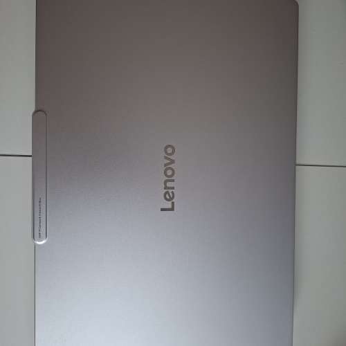 Yoga Slim 7i Aura Edition (14", Gen 10)