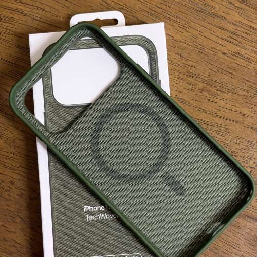 iPhone 17 Pro Max MagSafe 科技織紋護殼 (綠色)