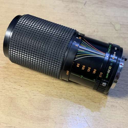 新淨Ricoh KR-10x 連原廠50mm 2光圈鏡片清晰鏡頭 送70-210鏡頭