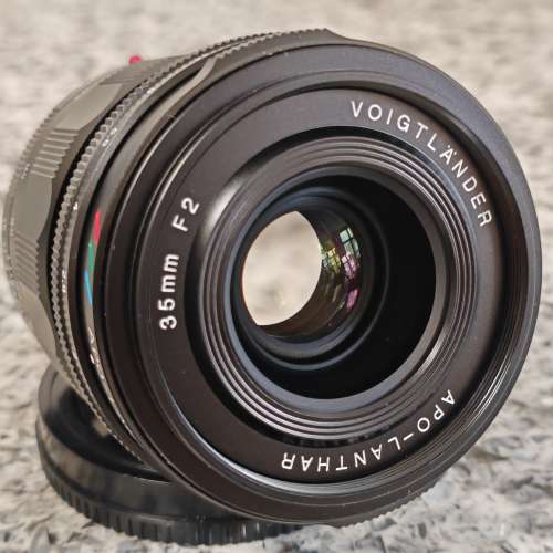 Voigtlander 35mm F2 APO (E-mount)