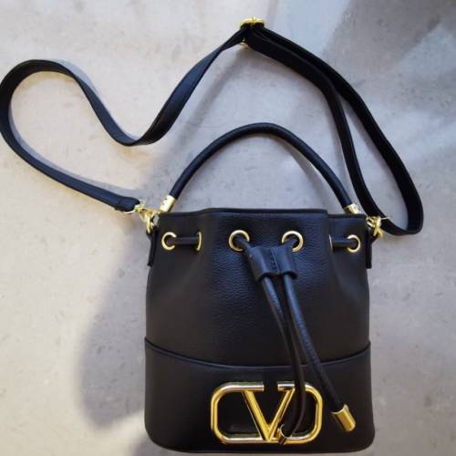 Valentino 手袋
