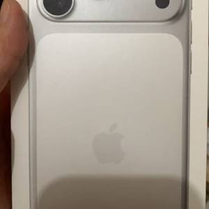 港版原封 未激活未開封 銀色iphone17 pro max