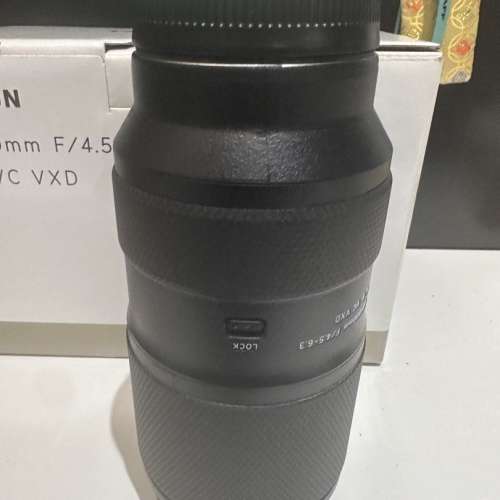 Tamron 50-300mm F/4.5-6.3 Di III VC VXD 鏡頭