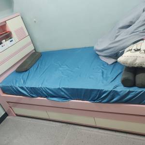 $1,500 80%新 100% worked 子母床 雙/單人床 尺寸 長 188cm x 闊 92 cm x 高 102 cm...