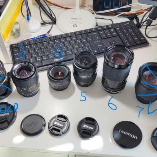 放2支騰龍,二支原廠NIKON AF鏡及一支手動威達VIVITAR變焦鏡共=$2000