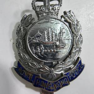 前朝皇家警察帽徽章