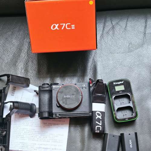 行貨 Sony A7C2 A7CII 剛過保養 跟三電三手柄