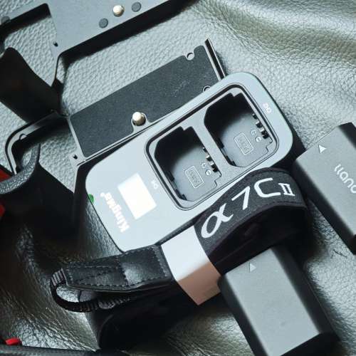 行貨 Sony A7C2 A7CII 剛過保養 跟三電三手柄