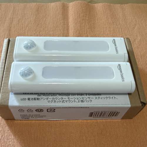 Amazon Basic LED 體感燈 兩個