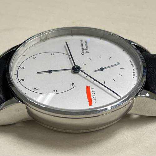 自動機械玩具錶，有儲能顯示 Power Reserve