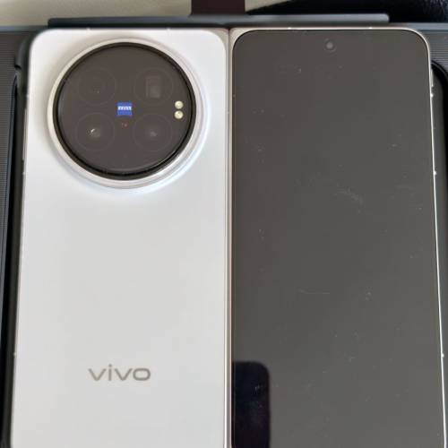 9成9新國行Vivo X Fold 6 (16+512)，白色