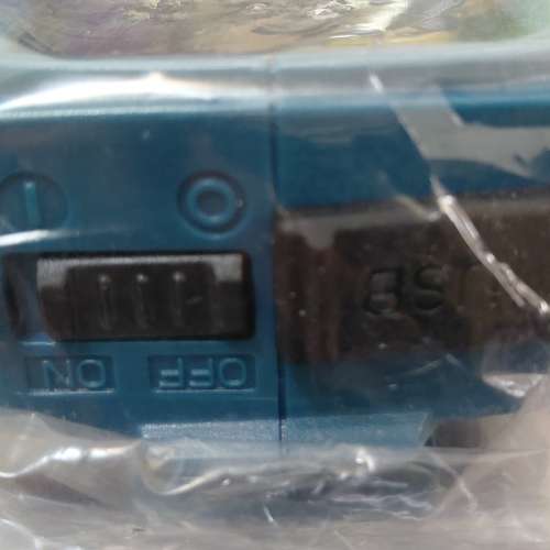 makita 12v 風扇衫插座