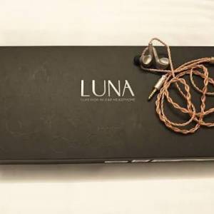 Astell & Kern AK Luna 平板單元入耳式耳機