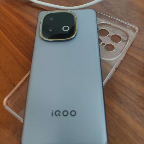 iQOO Z10 Turbo+