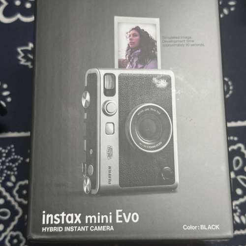 FUJIFILM（富士）instax mini Evo (Hybrid Instant Camera)