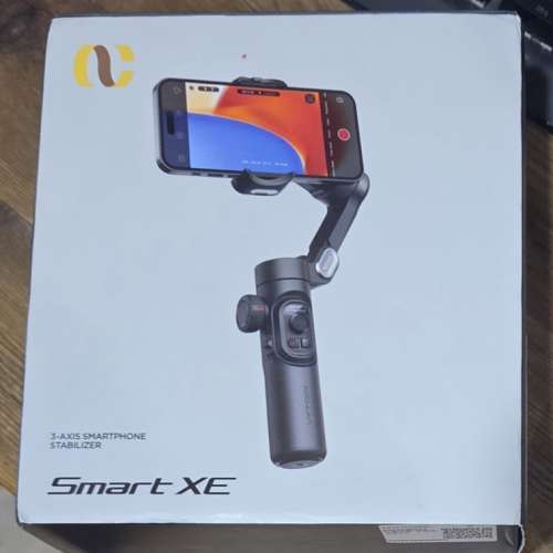 AOCHUAN Smart XE 手機三軸穩定器