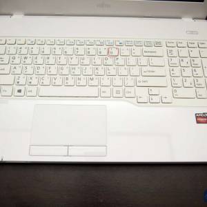 FUJITSU Ah555 特平手提電腦
