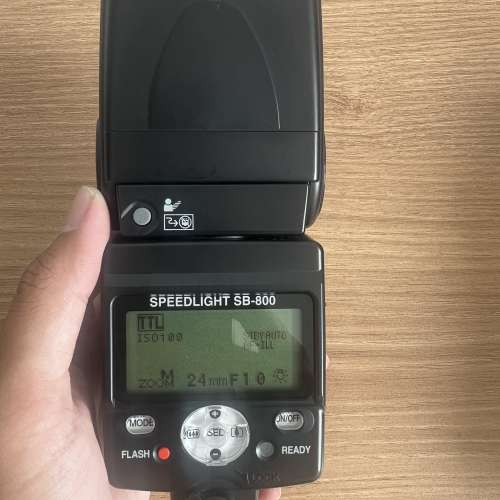 Nikon SB800