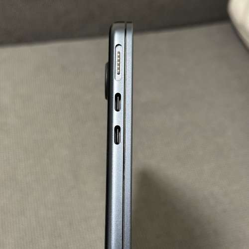 MacBook Air 13&rdquo; m3/8+256gb