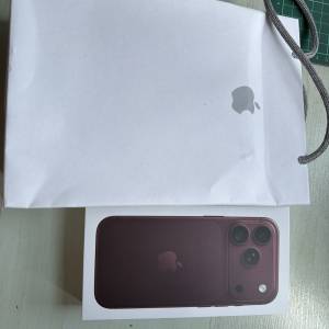iphone 18 pro burgundy red 512G