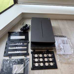 Epson Perfection V800 photo scanner