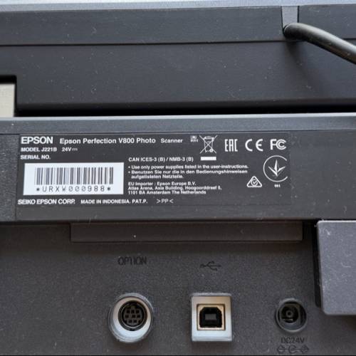 Epson Perfection V800 photo scanner
