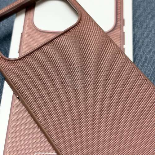 95% New Apple iPhone 17 Pro TechWoven Case with MagSafe - Sienna
