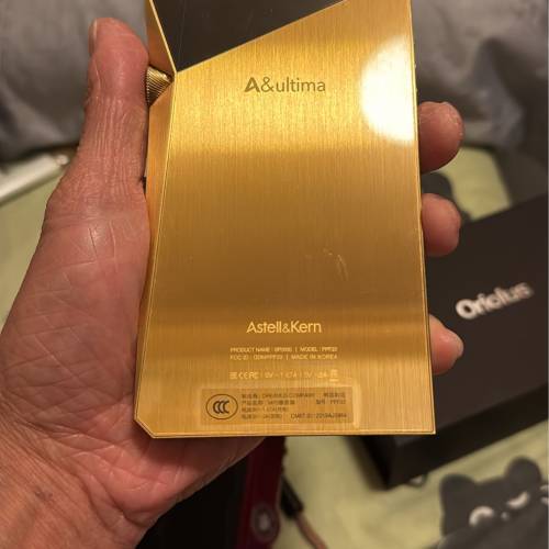 SP2000 gold 完美機身，換咗新電池