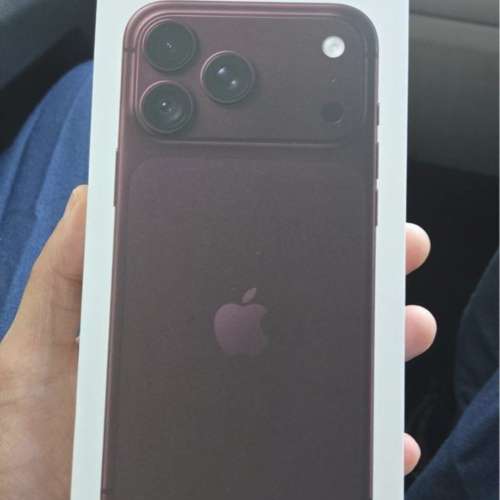 原價放iphone18 pro max 2tb 红色 Apple Store同取機