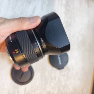 Panasonic Leica 25mm F1.4 Lens (MFT M43 Olympus Lumix can use)
