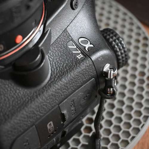 Sony A77 ii  and ZA DT 16-80mm T*                                   not FE mount