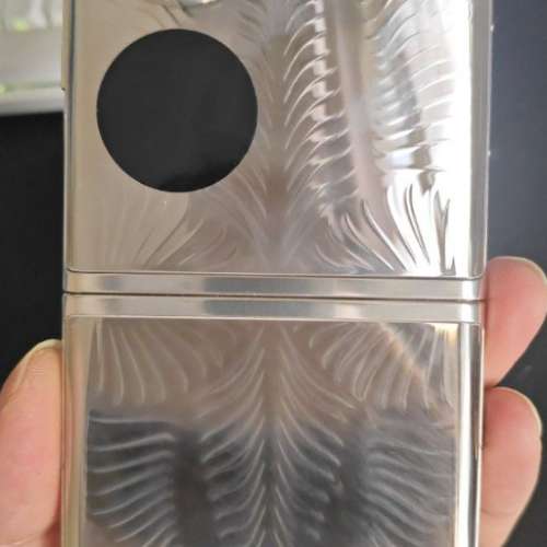 HUAWEI P50 Pocket 金色