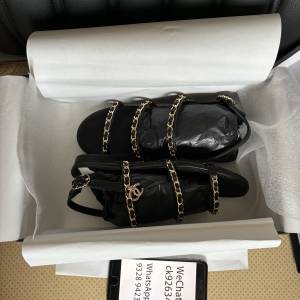Chanel 雙C 鏈條涼鞋