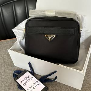 Prada Re-Edition1978 迷你單肩包